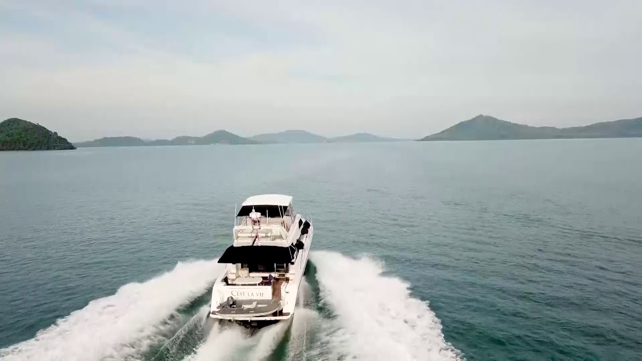 Video Phuket Island hopping Private Luxury Motor Yacht C'est La Vie