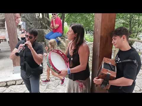 Antonio Paolella "se trezzea la pizzica comm e tre carte"