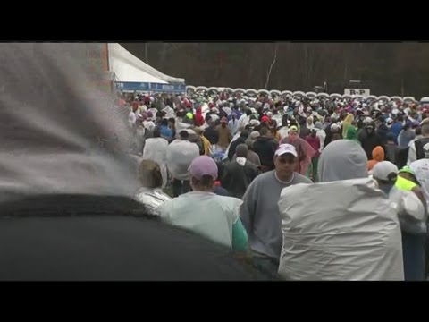 Cold, rainy conditions for 2015 Boston Marathon