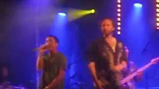 Helt Off &amp; Timbuktu-Dödar Och Sorterar Dom Sen/Det Brinner I Paris Live@Öland Roots 2018-07-13