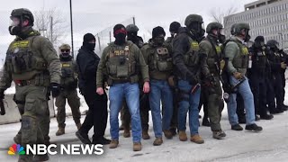 Anonymous online forum offers insight into ICE officers’ experiences on the job