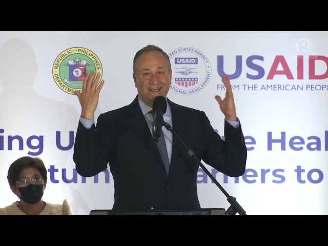 US second gentleman visits Caloocan school, announces $5-M vaccine aid