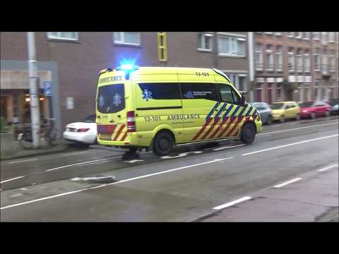 4X ambulance,s met spoed bij het OLVG oost in Amsterdam