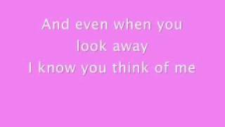 Avril Lavigne - Girlfriend (Spanisch Version)