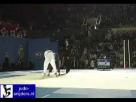 Judo 2009 Tbilisi: Pryshchepa (UKR) - Galeone (ITA) [-78kg].