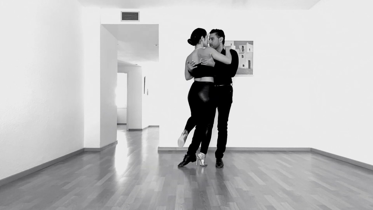 Natalia Ochoa & Ismael Ludman. Secuencias filmadas en casa N°4