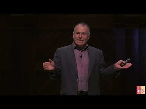 Insights from a Former MasterCard Executive | Carlos Menendez