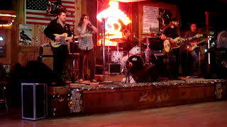 WENDELL RAY WITH COLDWATER CANYON AT THE COWBOY PALACE SALOON 1-1-2010 FILMED BY HOLLYWOODGILMAN.COM