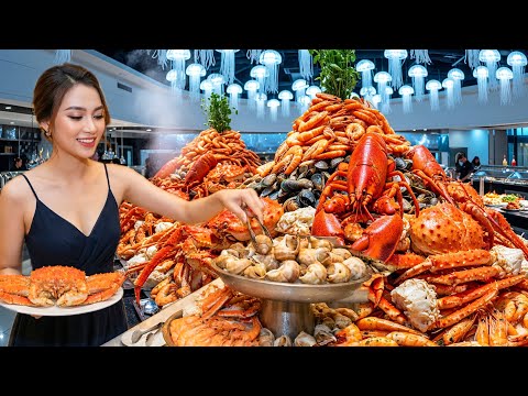 Foreign Tourists Reacted with Surprise to This All-You-Can-Eat Buffet in Hanoi for $20