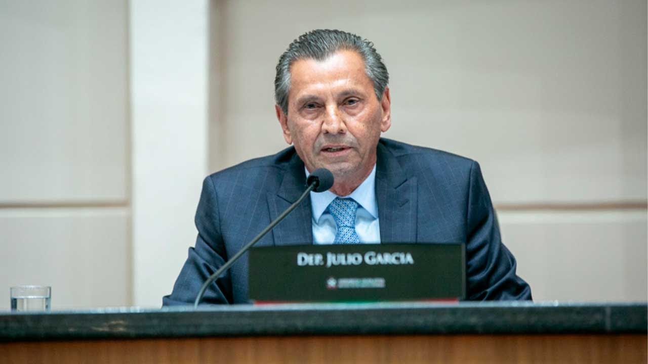 Força política: Júlio Garcia é eleito através de chapa única