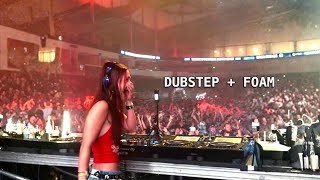 DJING A DUBSTEP FESTIVAL AS A TECH HOUSE DJ 