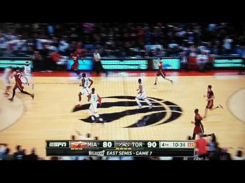Biyombo dunk/Carroll 3 - game 7 Raps-Heat