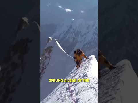How a Historic K2 Climb TRAGICALLY Went Wrong #shorts