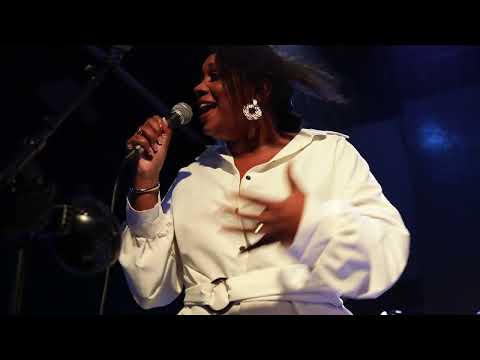 Reel People feat. Vonné - Butterflies (Live @ The Forge, London)