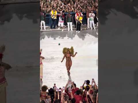 Rainha de Bateria PAOLLA OLIVEIRA Grande Rio 2024