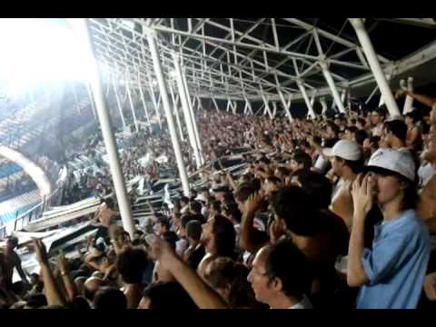 "Entretiempo en Avellaneda y All Boys sigue de Fiesta" Barra: La Peste Blanca &bull; Club: All Boys