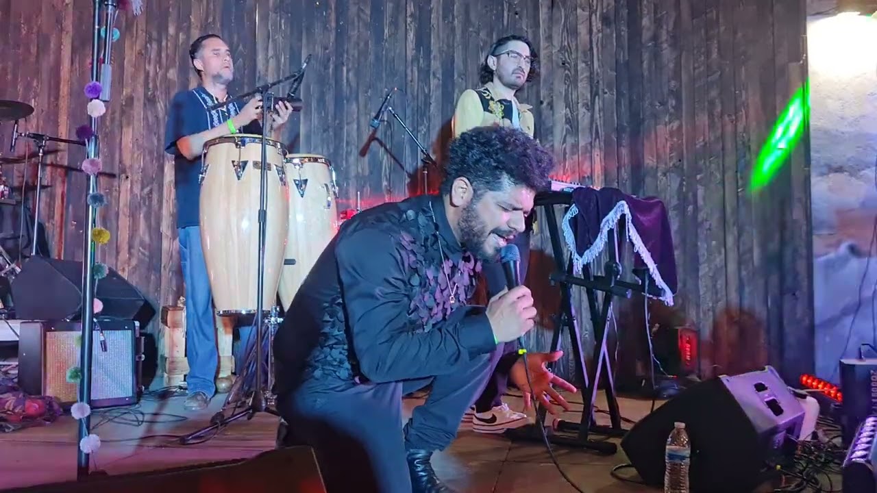 Miniatura de Luces (Final Encuentro Indie 2023)