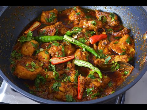 EASY CHICKEN CURRY RECIPE / SIMPLE CHICKEN CURRY BY BLUEBELL RECIPES