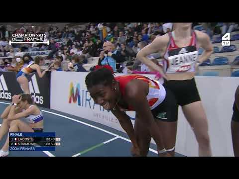 Sokhna Lacoste - championne de france 200m indoor 2022
