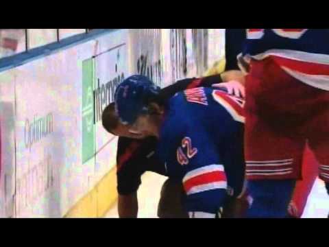 Zenon Konopka's Hit On Artem Anisimov (October 29 2011)