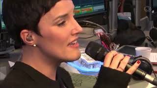 Conchita & Ina Regen:  Heast As Net (cover Hubert von Goisern) -Linz 20/12/17