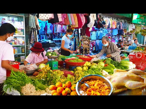 Cambodian Living Lifestyle And Foods @ PC & Boeng Trabaek Market  -Everyday Fresh Foods For Sales