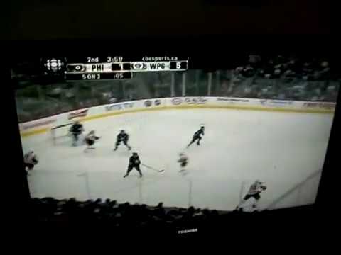 Flyers turn for a shorty