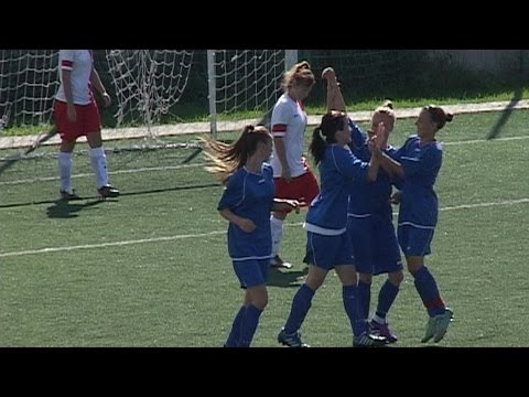 Kuriózny gól na ženskom futbale v Topoľčanoch