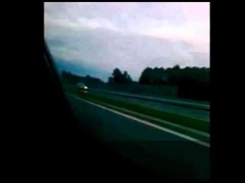 Pod prąd, czołówka uno w Oleśnicy, śmierć. Jest nagranie z obwodnicy