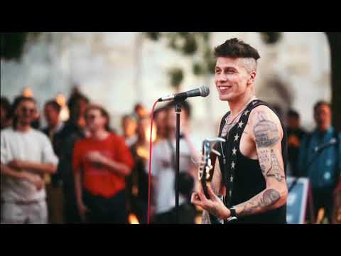 "MY FUCKING QUEEN" - DEANisHOME EU4YA fest live BERLIN 2022