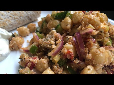 Quinoa recipe, Quinoa salad recipe, Taboulé recipe, chickpeas, Quinoa, feta, and chicken shawarma.