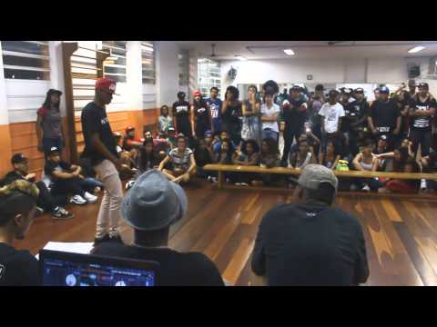 CDU ABRIL / Batalha de KRUMP - D break vs Guilherme.