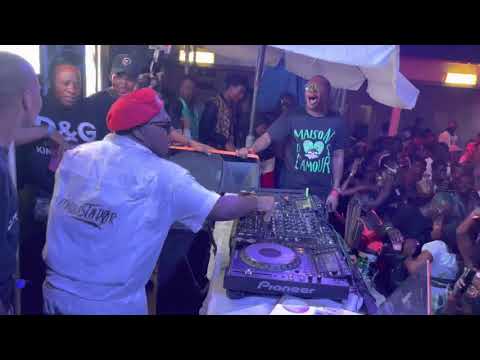 ADORDECABEÇA NA FESTA DE CARNAVAL