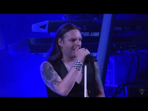 Queen Kings : Show must go on