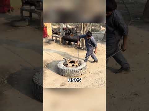 Pakistani Mechanics Fix a Destroyed Truck Rim for Only $10