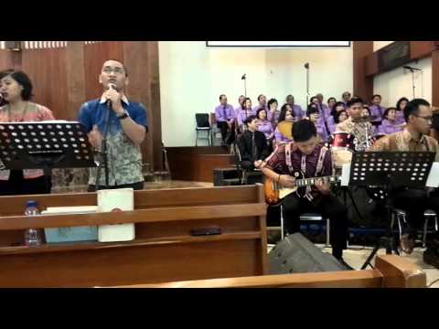 Komunal Band GKI - NKB 137 Adakah Beban Berat Hidupmu