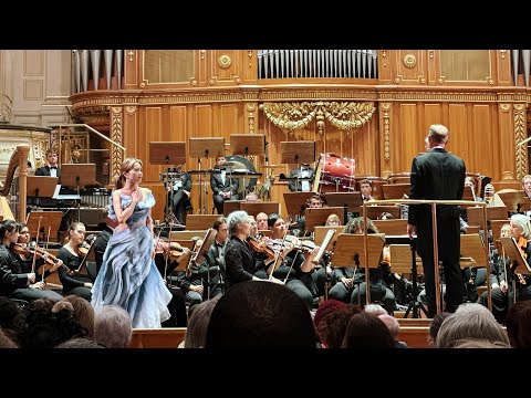 Soparano YI LIU- È strano! ... Ah, fors‘è lui ... Sempre libera –  G.Verdi- Stefaniensaal Hall, Graz