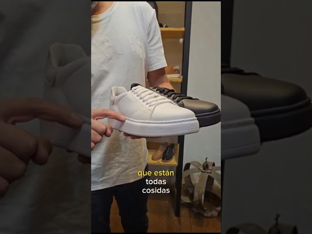 Vídeo relacionado con BeComfy Zapatillas de casa Para Hombres Cuero Genuino | Ligera y Suave | Disponible EN Tres Colores y con Caja de Regalo 40-46 EU Modelo FM82 (45, Marrón)