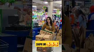 Download lagu ketemu difarina indra lagi blanja #difarinaindra #adella #sho mp3 Download lagu ketemu difarina indra lagi blanja #difarinaindra #adella #sho mp3