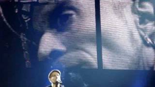 Al cantar  Fito y Fitipaldis