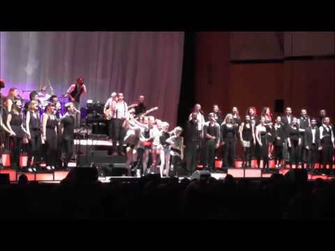 Auftritt der Sportakrobatinnen des TSV Friedberg bei Greg is back (2015)