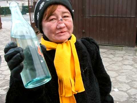 Kto sie nie obawia pić wódki z 1950r ???