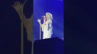 Spaceship | Kesha | Rainbow Tour 2017
