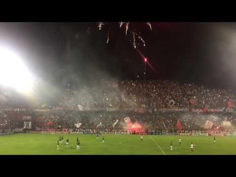 "LA FIESTA ES DE NEWELLS-" Barra: La Hinchada Más Popular • Club: Newell's Old Boys