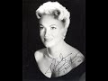Dorothy Kirsten sings "You'll Never Walk Alone"