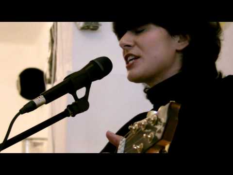 LAPIEZA - SIN ALIENTO - 02 - TE ECHARÉ DE MENOS - YANIRA + ALFONSO Gª DEL REY