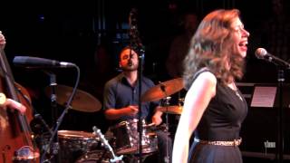 Lake Street Dive - &quot;You Go Down Smooth&quot; (eTown webisode #601)