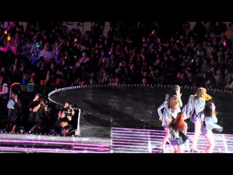 Kara Dream Concert 2013 by Hustboys