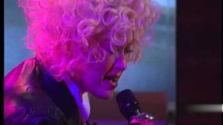 Cindy Lauper - Shattered Dreams 2010