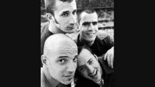 Banlieu Rouge-au coeur de la tempete